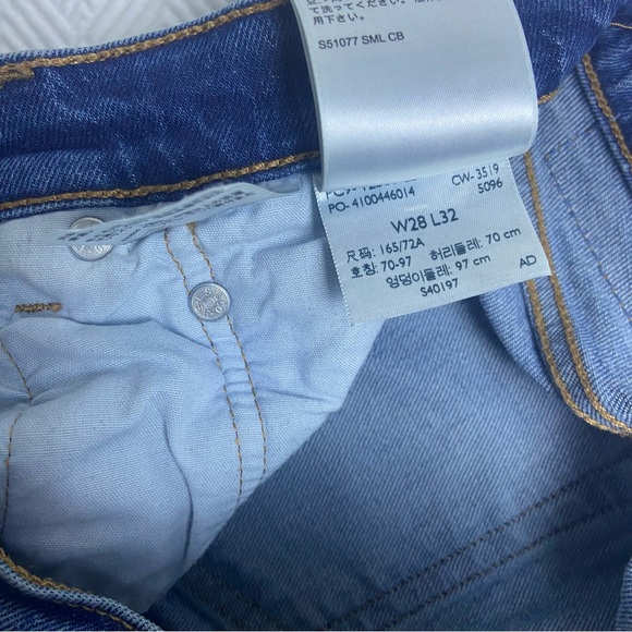 Women’s Straight Leg Boot Cut Mid Wasted 501 Levi Jeans Sz 28 L32 - Picture 6 of 7